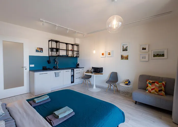 Monay - Albelli * 科希策