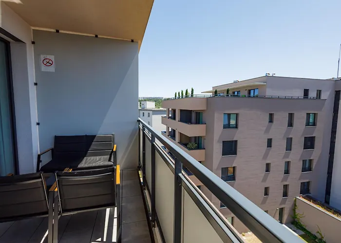 Monay - Albelli * Košice